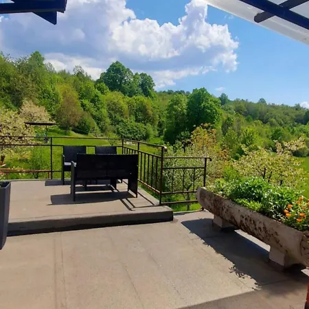 Podgozd House Tatil Evi *