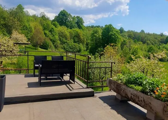 Podgozd House 度假居 *