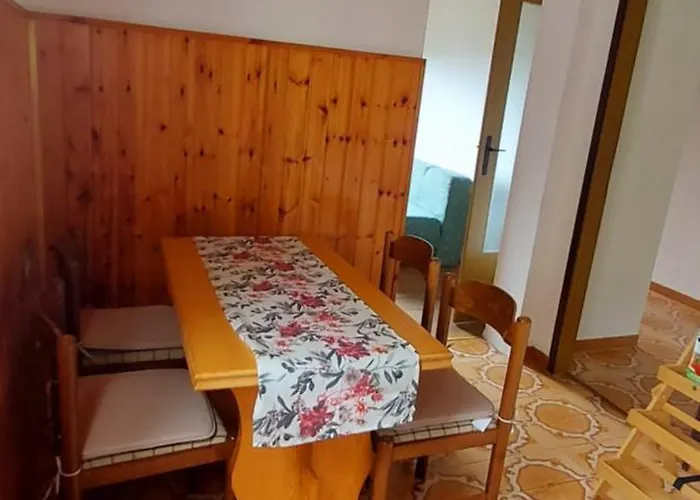 Podgozd House Trnovo